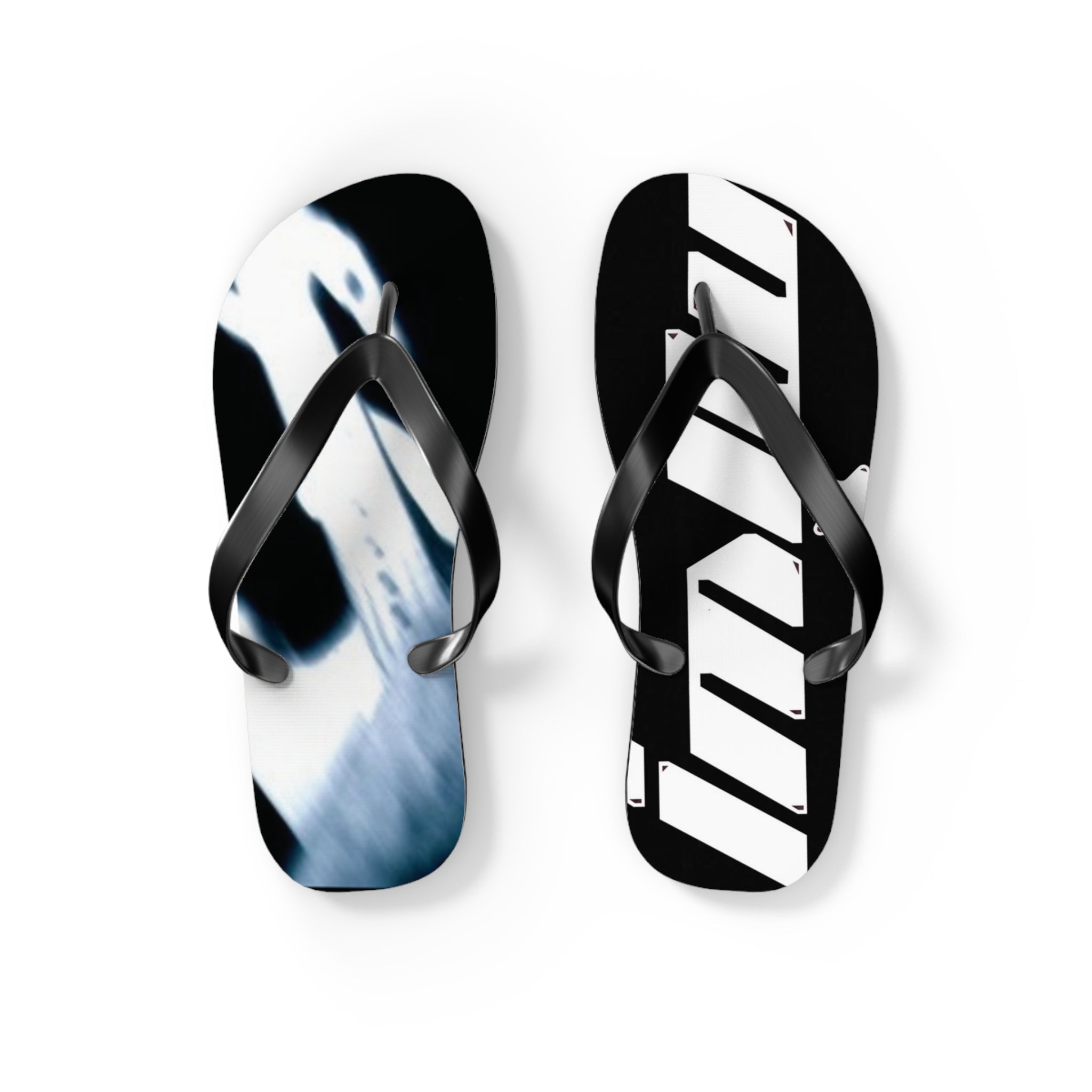 STR!NGS SANDALS